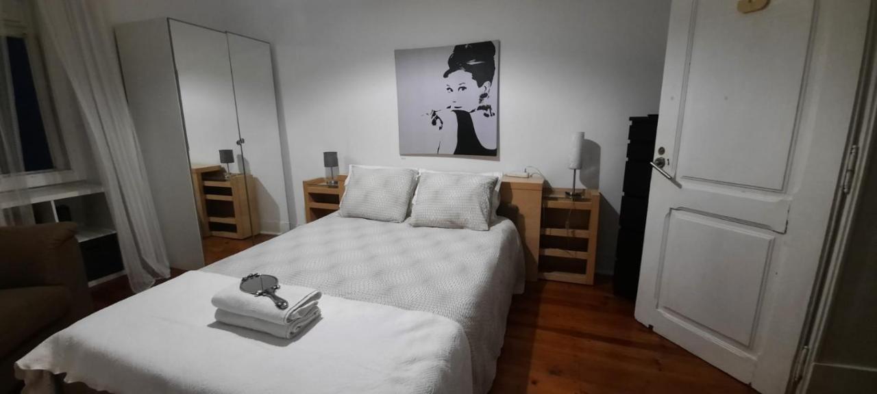 Sunny Terrace Apt, Close To Downtown! 2 Bedroom Flat Lisabona Exterior foto