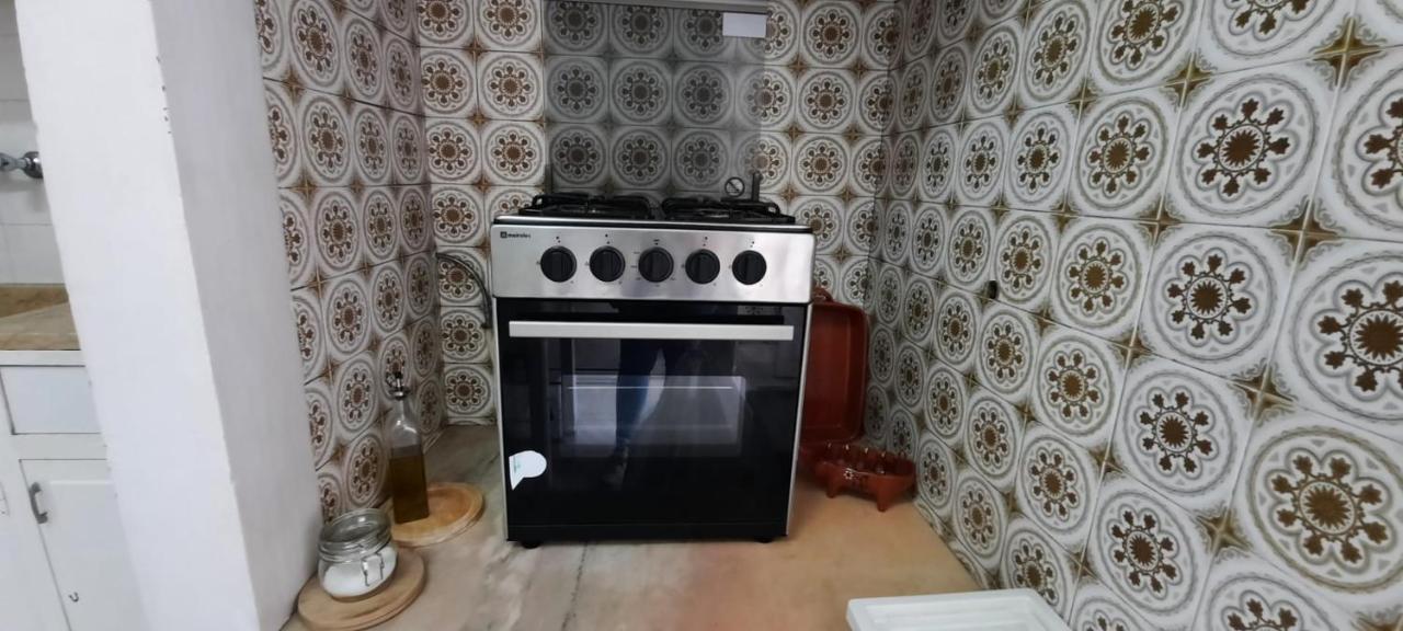 Sunny Terrace Apt, Close To Downtown! 2 Bedroom Flat Lisabona Exterior foto